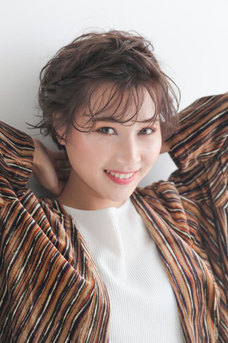 ショートヘアでも出来る 簡単編み込みアレンジ ヘアカタログ Ash 自由が丘店 坂本 哲也 ヘアサロン 美容院 Ash オフィシャルサイト