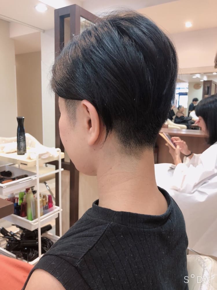 ツーブロック耳掛けショート ヘアカタログ Ash 下丸子店 高野 開弦 ヘアサロン 美容院 Ash オフィシャルサイト