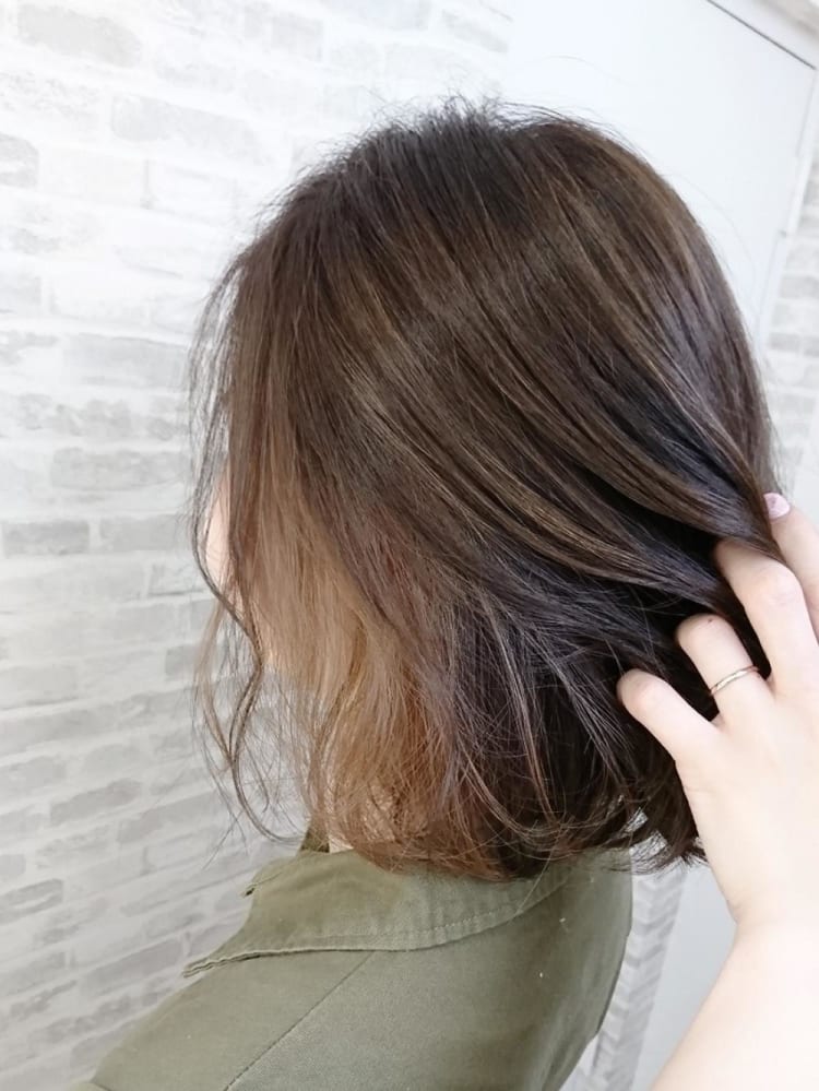 ハイライト インナーカラー シアーベージュ ヘアカタログ Ash 高円寺店 岡田 千英里 ヘアサロン 美容院 Ash オフィシャルサイト