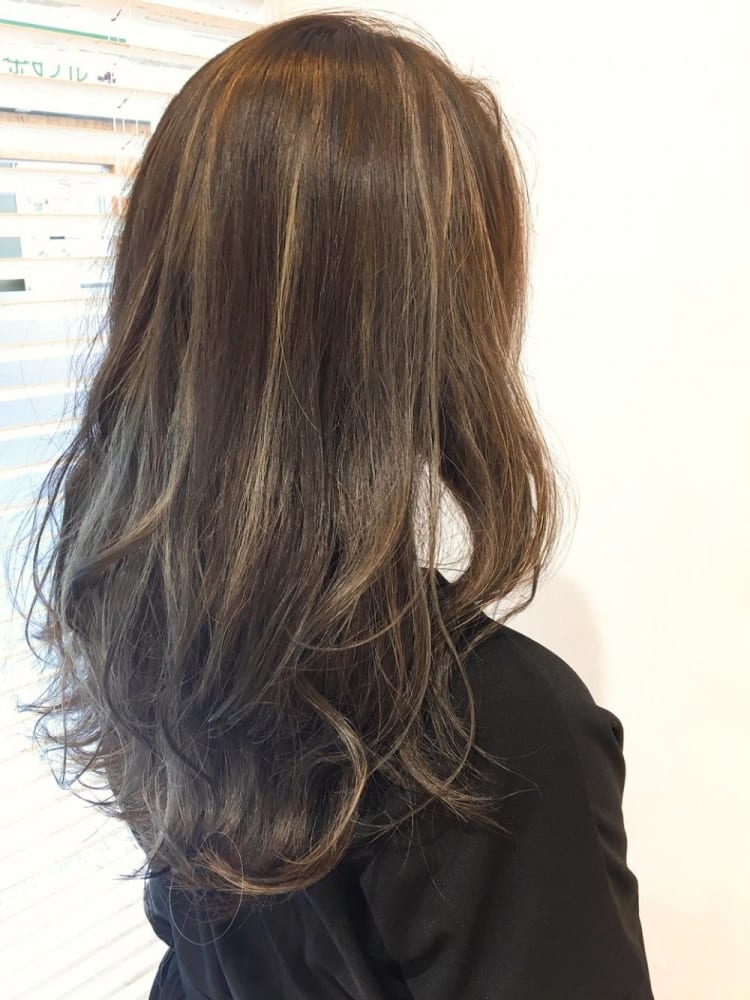 寒色系ハイローなじましデザインハイライト ヘアカタログ Ash 横浜店 平尾 太暉 ヘアサロン 美容院 Ash オフィシャルサイト 寒色系ハイローなじましデザインハイライト ヘアカタログ Ash 横浜店 平尾 太暉 ヘアサロン 美容院 Ash オフィシャルサイト