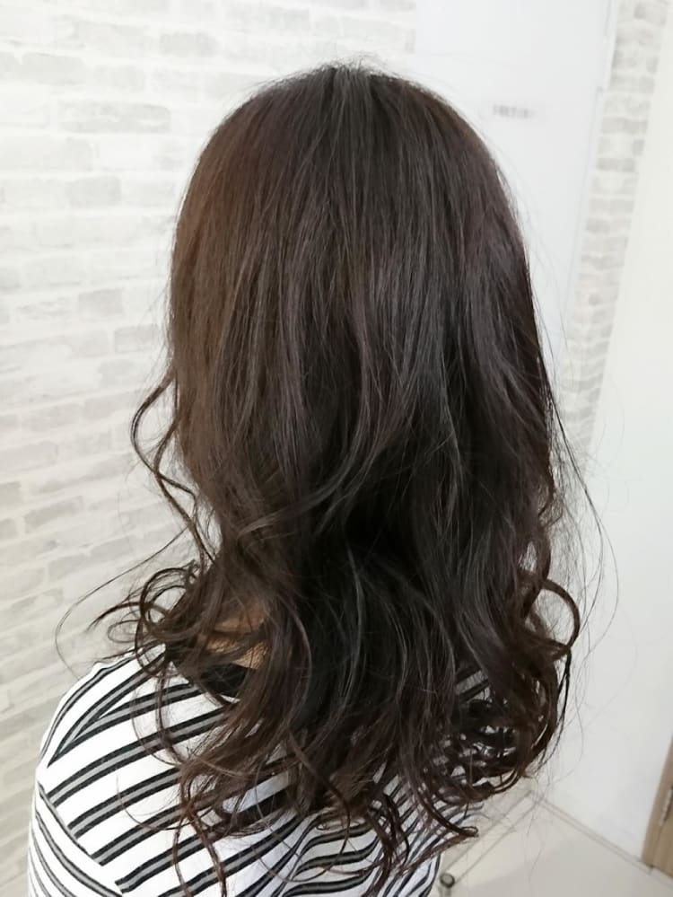 暗髪オシャレトーンダウン ヘアカタログ Ash 高円寺店 岡田 千英里 ヘアサロン 美容院 Ash オフィシャルサイト