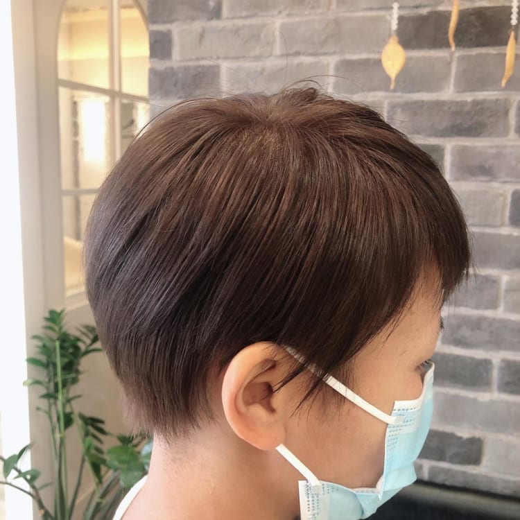 アシンメトリー 前髪短めスタイル ヘアカタログ Ash 瀬谷店 大司 治樹 ヘアサロン 美容院 Ash オフィシャルサイト