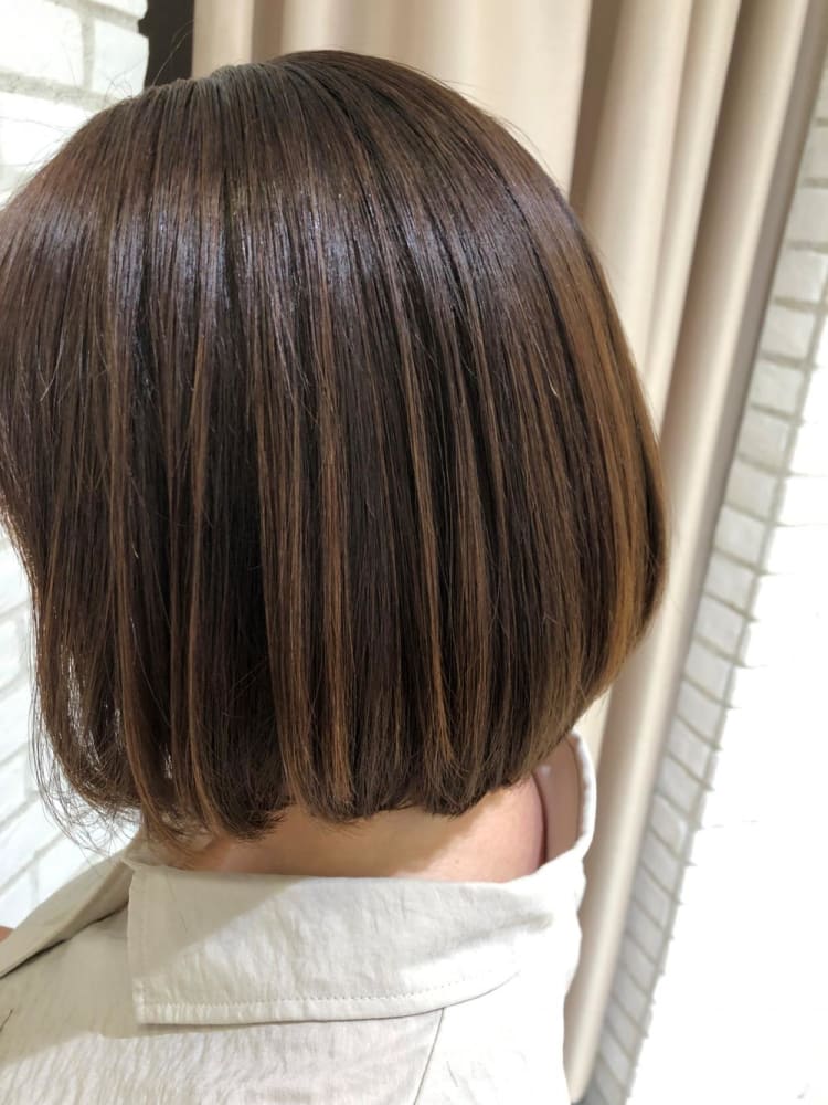 ボブ 矯正 縮 毛