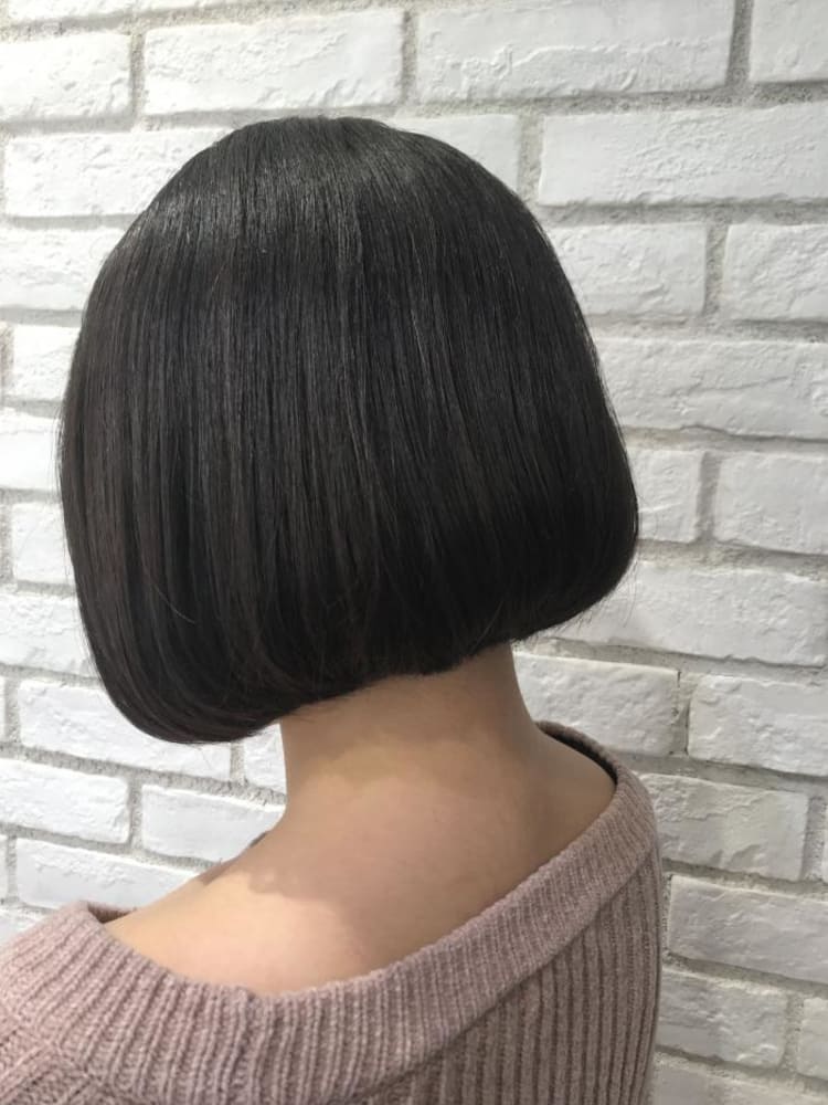 ワンレン前下がりボブ ヘアカタログ Ash 戸田公園店 花木 洋斗 ヘアサロン 美容院 Ash オフィシャルサイト