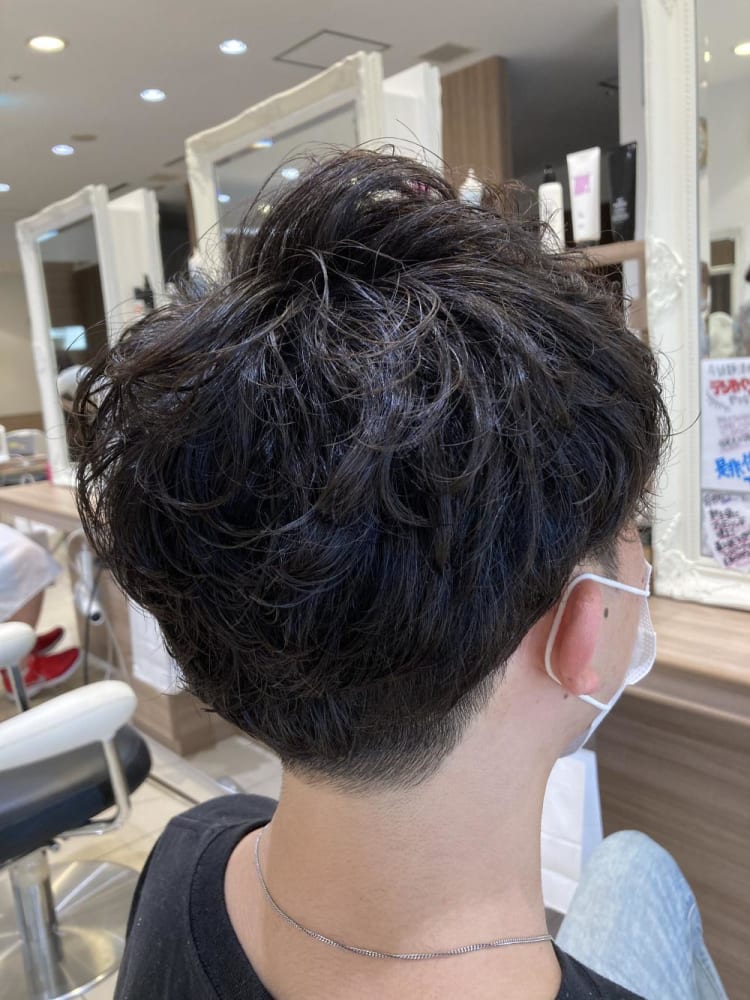 メンズ マッシュパーマ ヘアカタログ Ash 新子安店 加曽利 那由他 ヘアサロン 美容院 Ash オフィシャルサイト