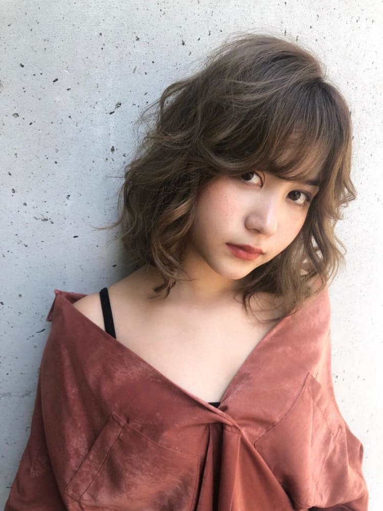 ゆるふわミディアム ヘアカタログ Naoki Hair Dressing 渋谷店 若杉 亜未 ヘアサロン 美容院 Ash オフィシャルサイト