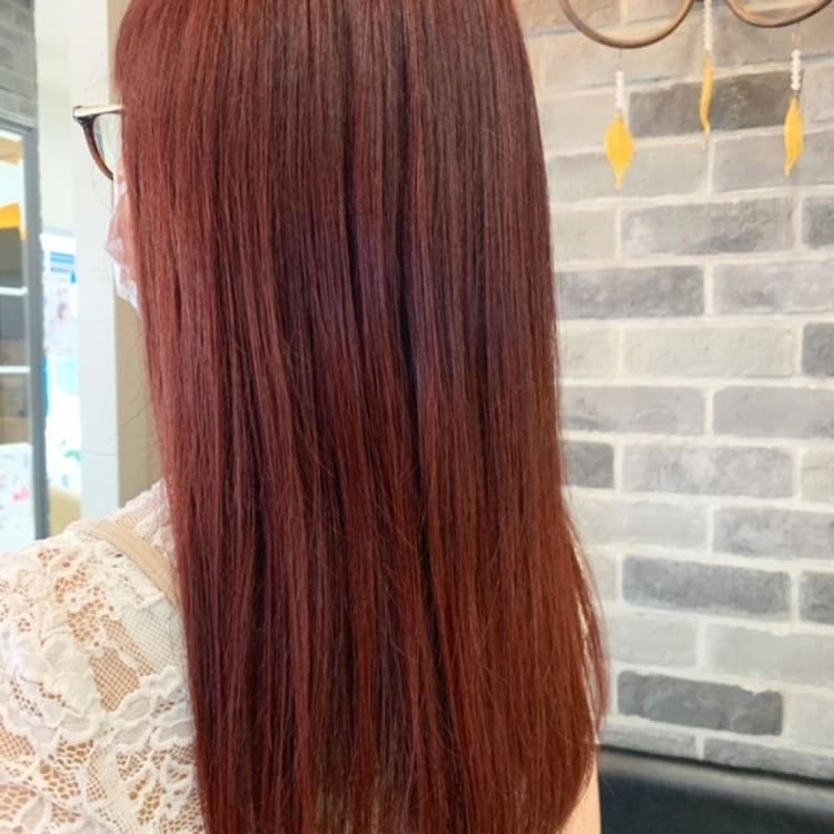 赤髪で艶髪に ヘアカタログ Ash 淵野辺店 上原 千佳 ヘアサロン 美容院 Ash オフィシャルサイト