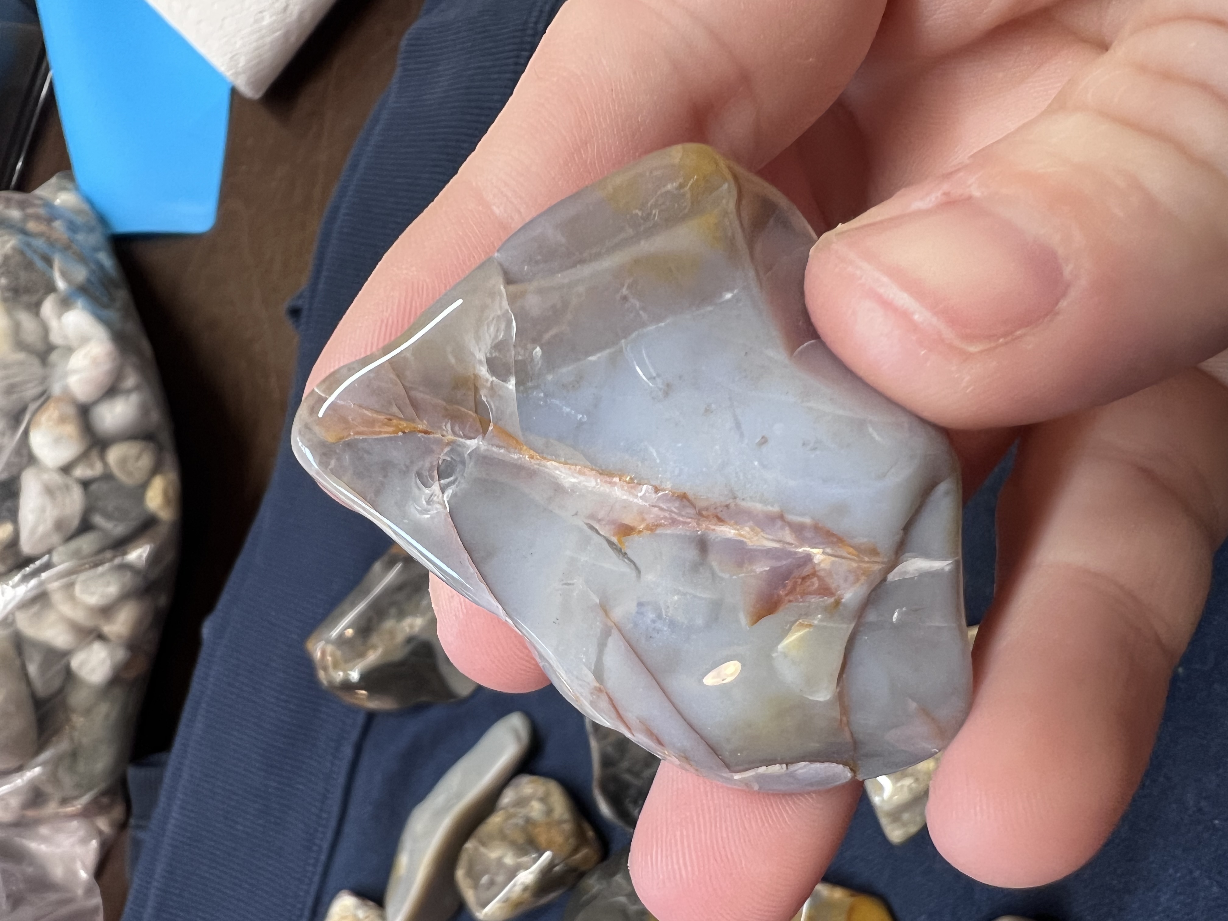 Batch of flint, rut. quartz, and agates Rock Tumbling Hobby