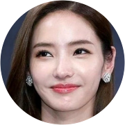 Han Chae-young