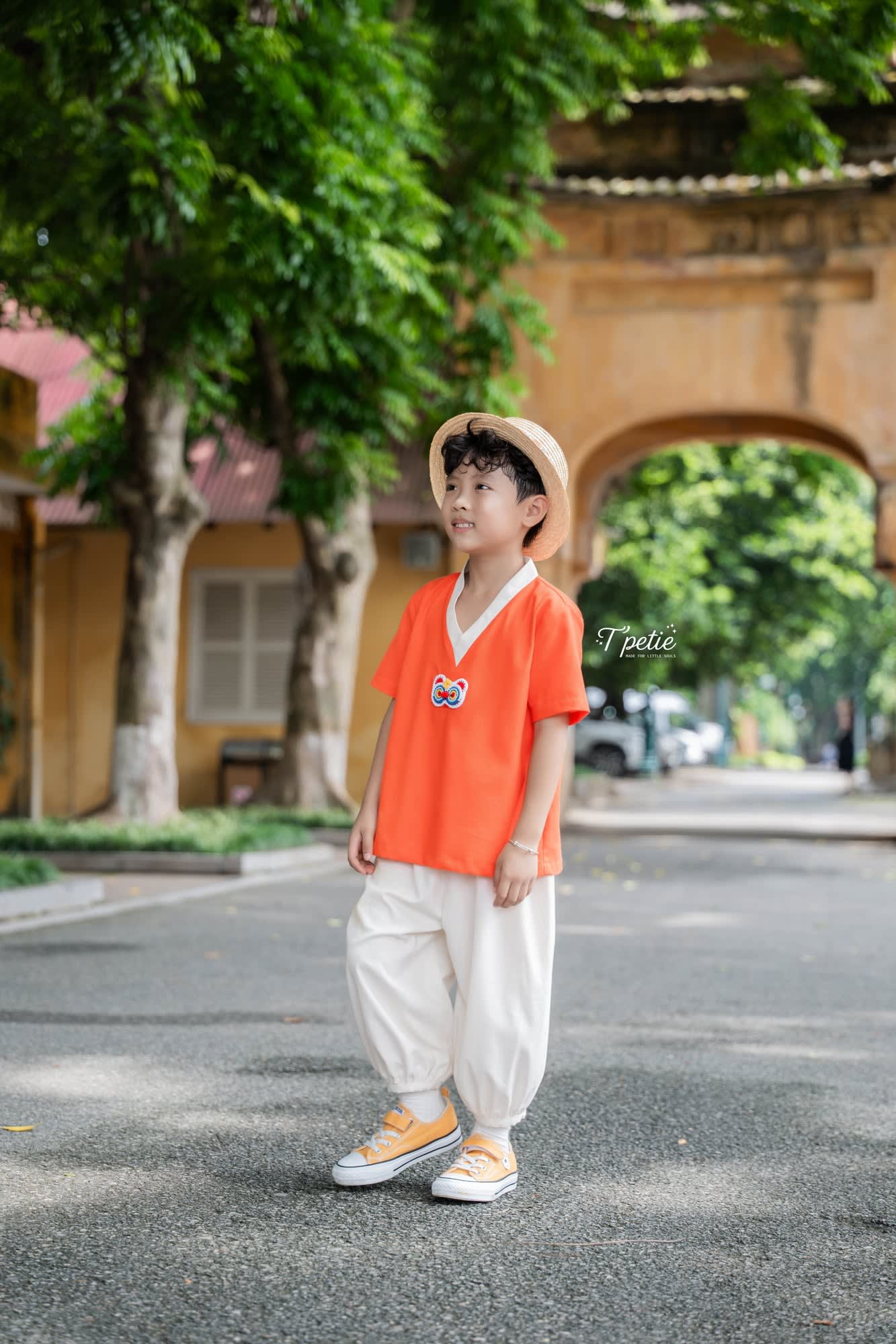 Set Lân Tường
