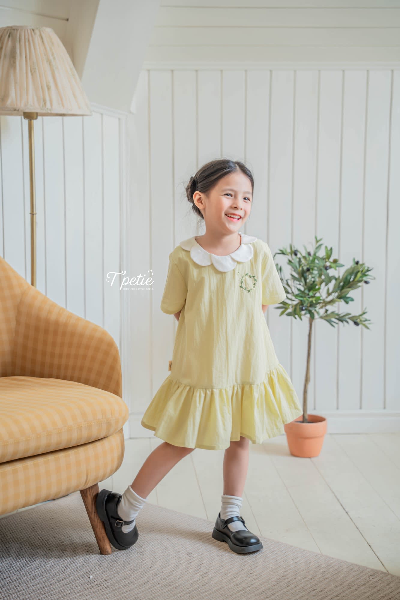 Váy Chanh Tây