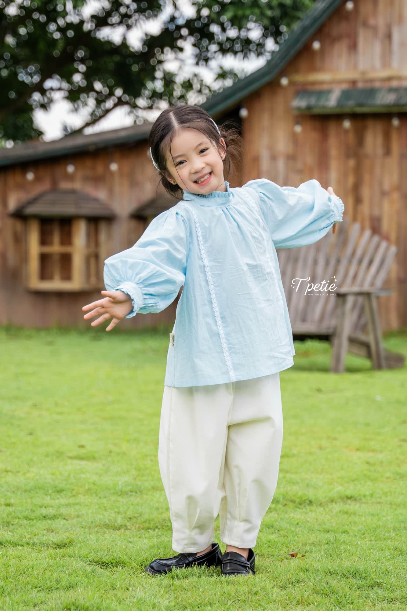 Áo Thanh Lam