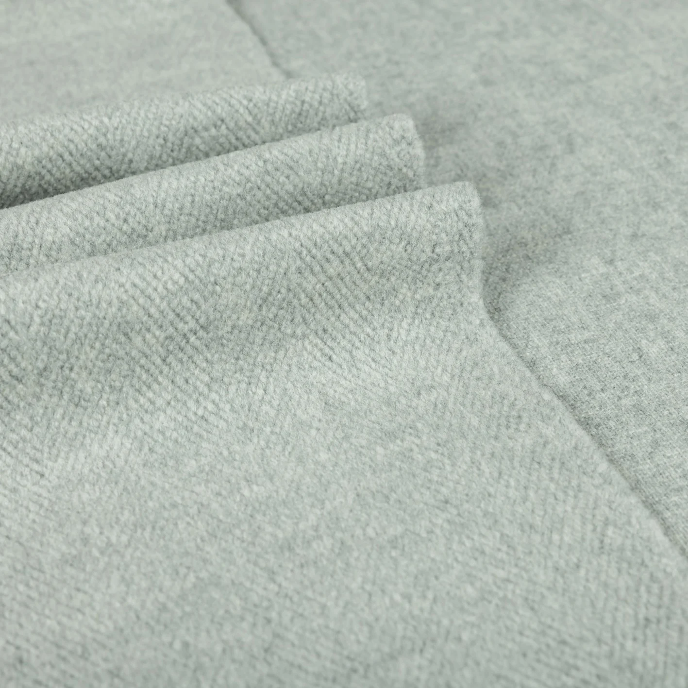 Light Grey Herringbone - 100% Lambswool - 850g
