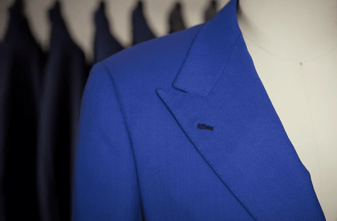 How should a Double-Breasted Jacket be Styled and Constructed?