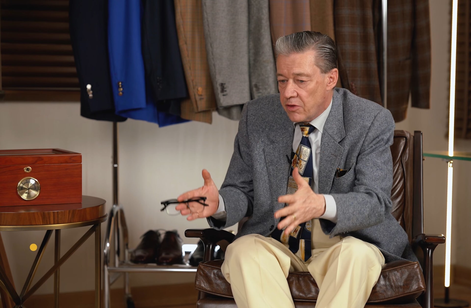 Digital Bespoke Tailoring, Online