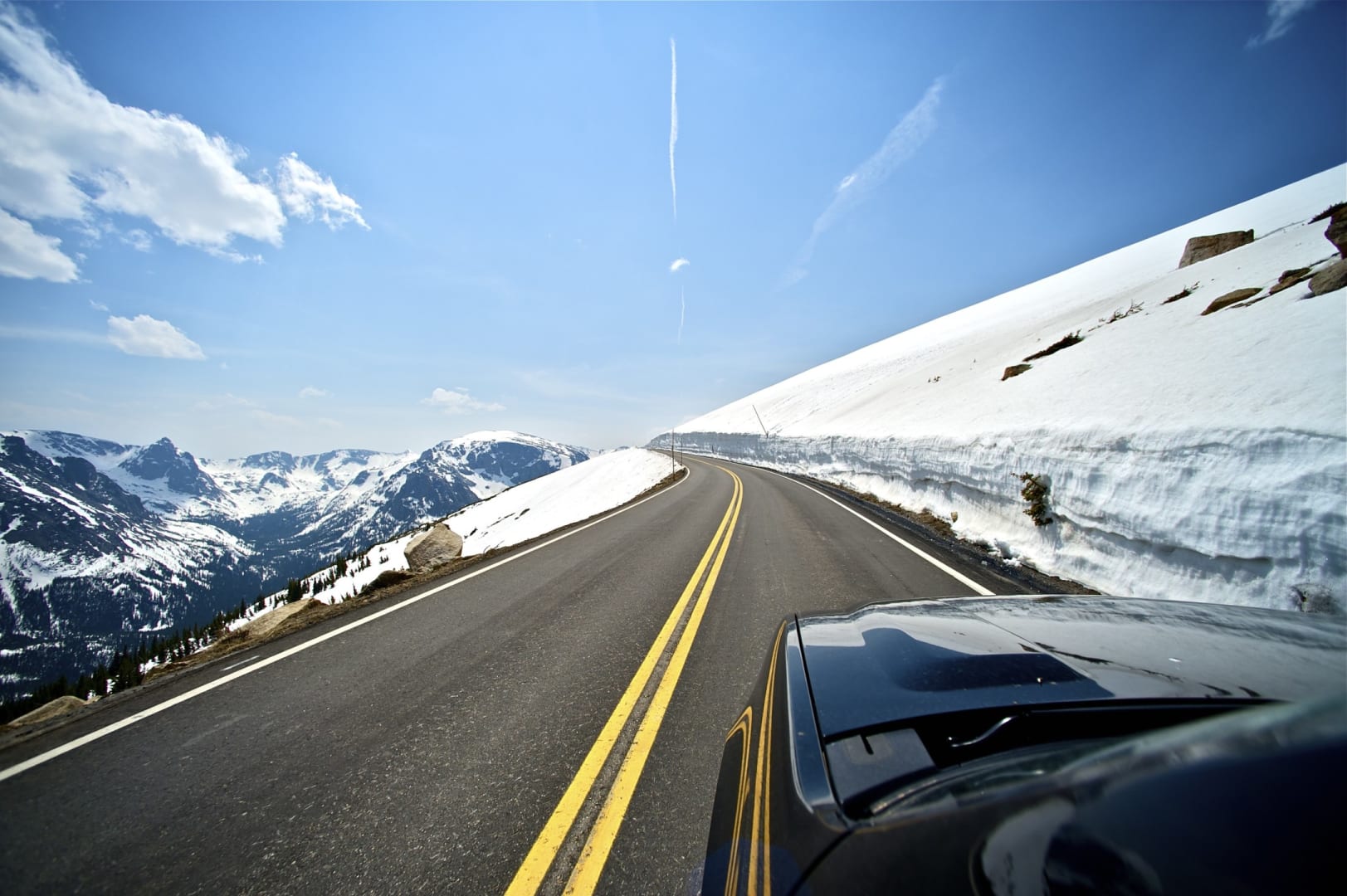 Go Rentals is an elite car rental service specializing in the private jet industry and luxury hotels.