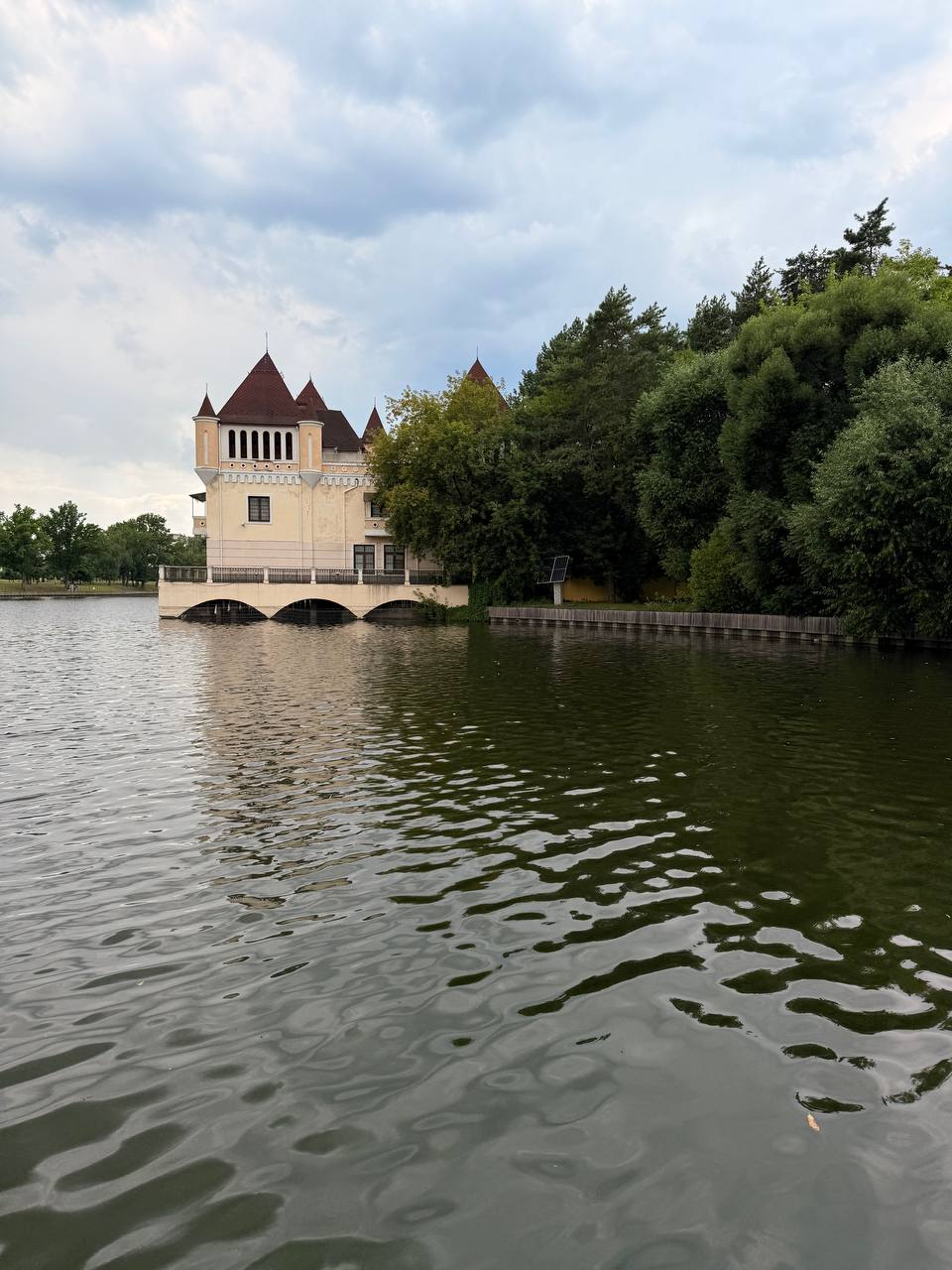Замок Якубова