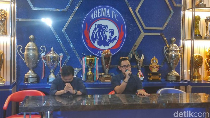 Info Main Bola Arema Belum Pikirkan Presiden Baru, Fokus ke KLB PSSI Dulu