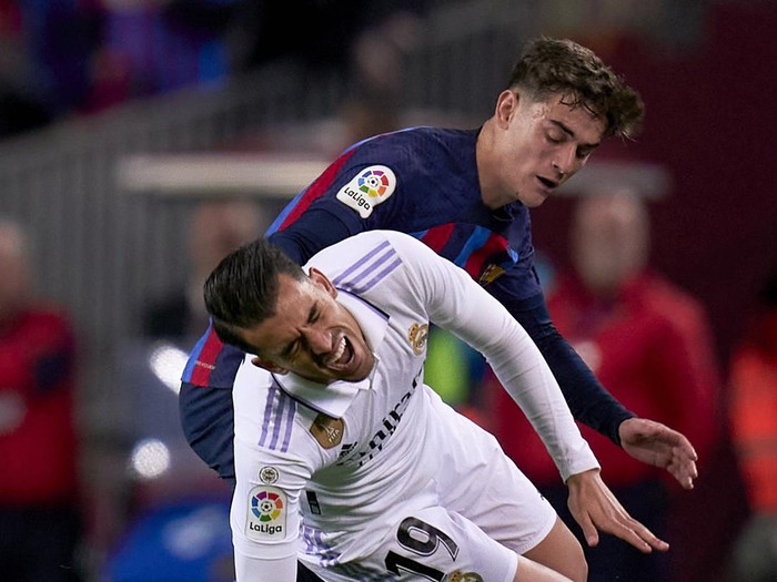 Info Main Bola Ups! Gavi Tubruk Ceballos Sampai Tersungkur Saat Tak Kuasai Bola Info Main Bola Ups! Gavi Tubruk Ceballos Sampai Tersungkur Saat Tak Kuasai Bola