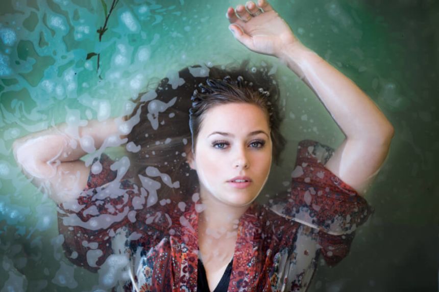 10 Negative Traits of the Cancer Woman