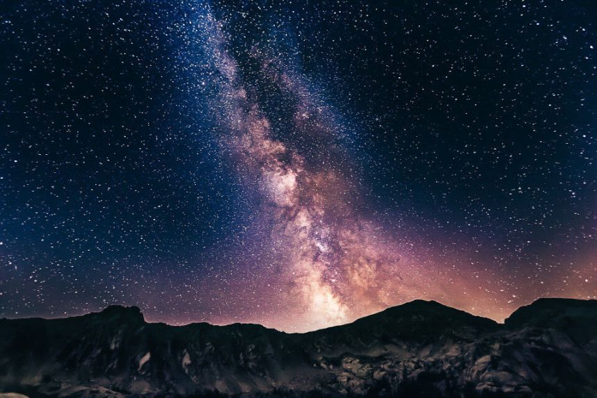 What does your Rising or Ascendant Sign Mean in Astrology?
