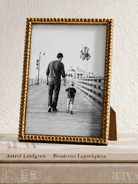 8 x 10 Frames
