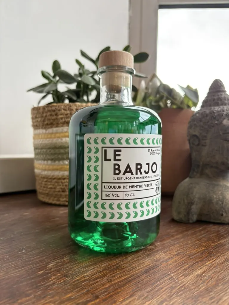 Liqueur de menthe - Bouteille « La gracieuse »