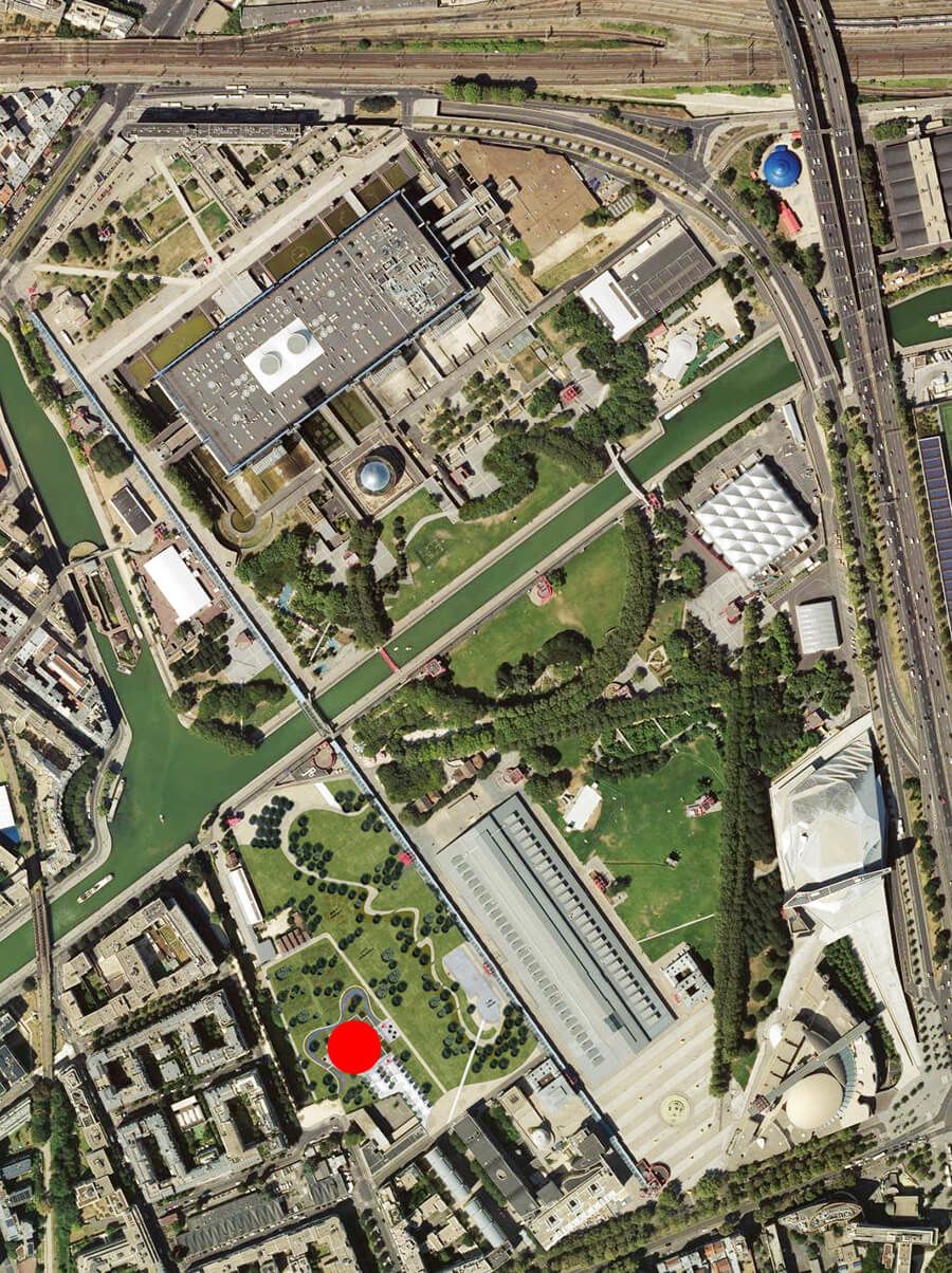 Architecture - Bâtiment d'exploitation dans le Parc de la Villette à Paris - 03