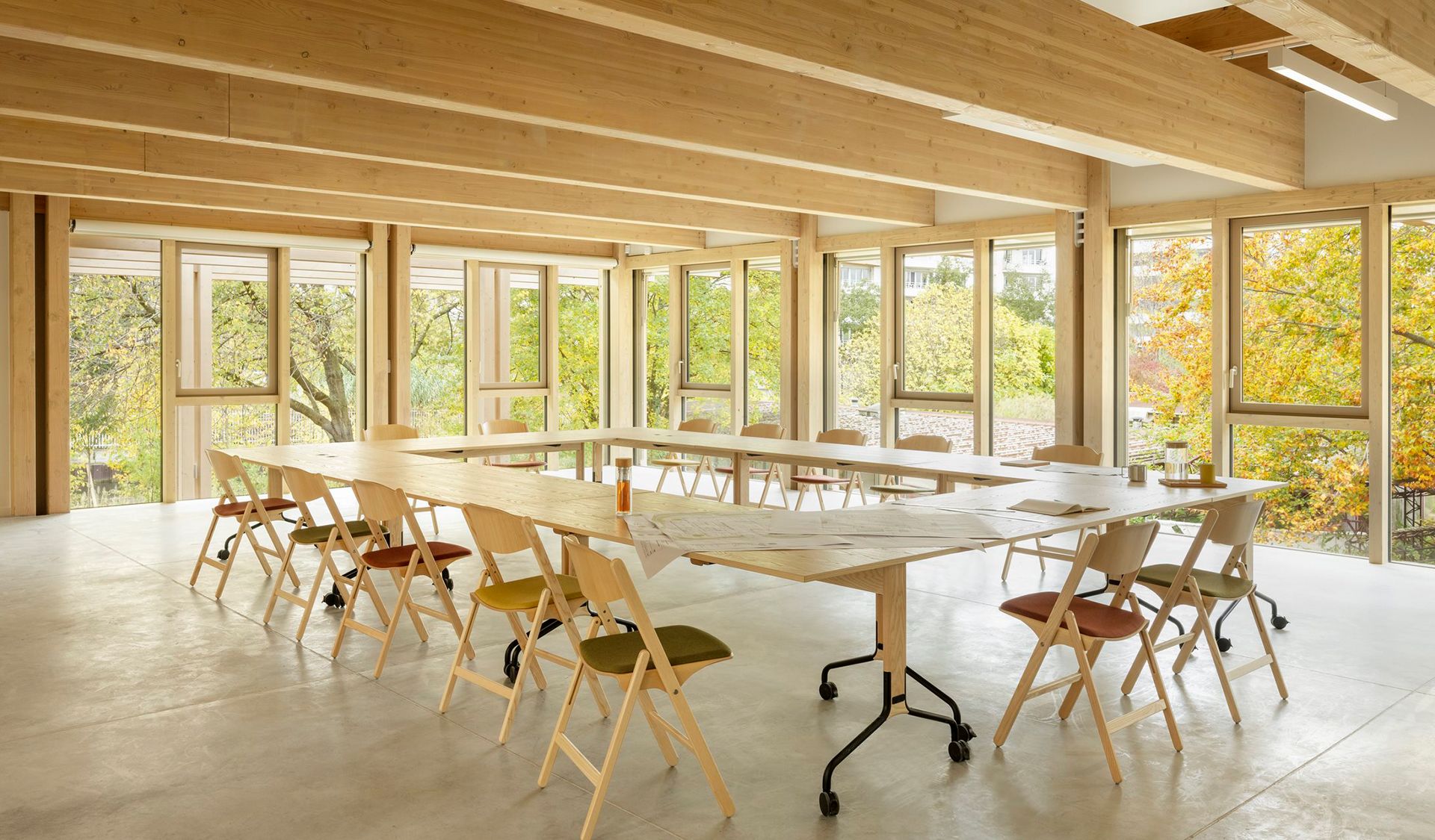 Architecture - Bâtiment d'exploitation dans le Parc de la Villette à Paris - 16