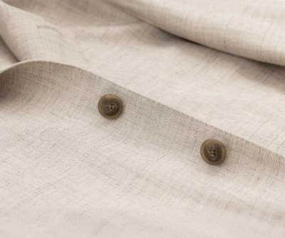 web25/photoshoot/SS26/Informal_jackets_refined_button_size