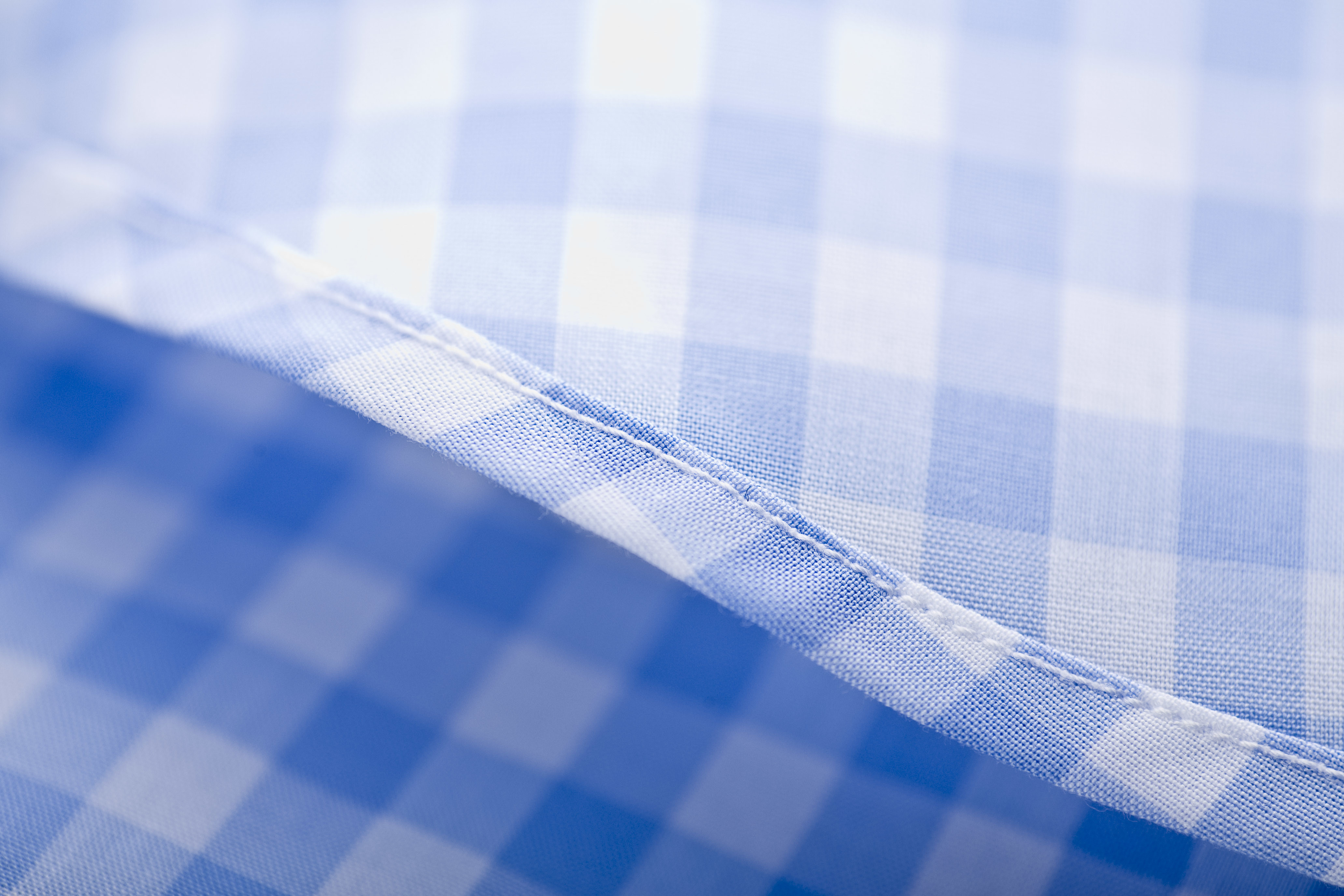 Ourlet roulotté main chemise