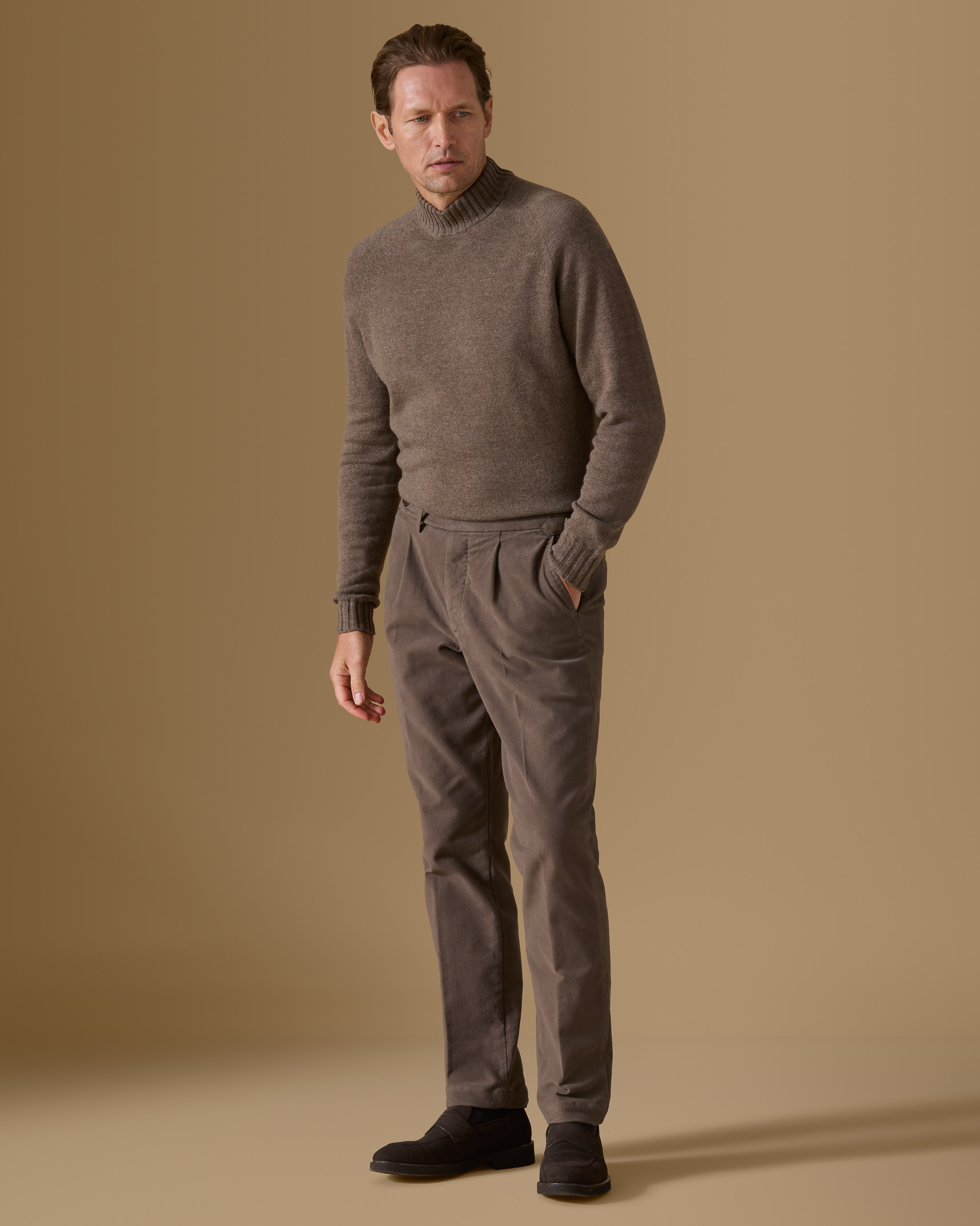 Oak-Brown-Stretch-Cotton-Moleskin-Chino-MC026-custom-chinos, view 0 - Atelier Munro