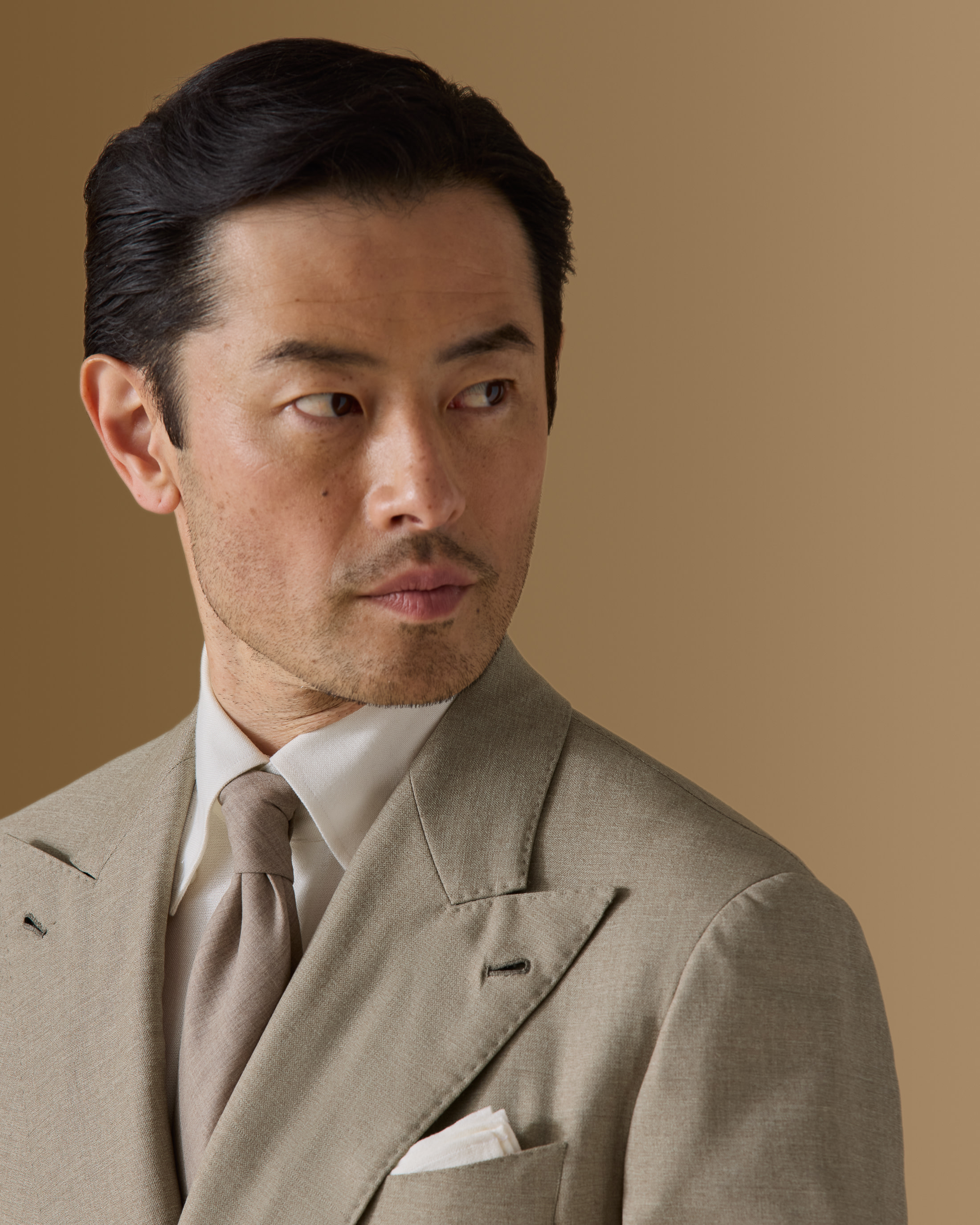 Light-Beige-Stretch-Wool-Blend-Twill-Suit-EF044-custom-suits, view 7 - Atelier Munro