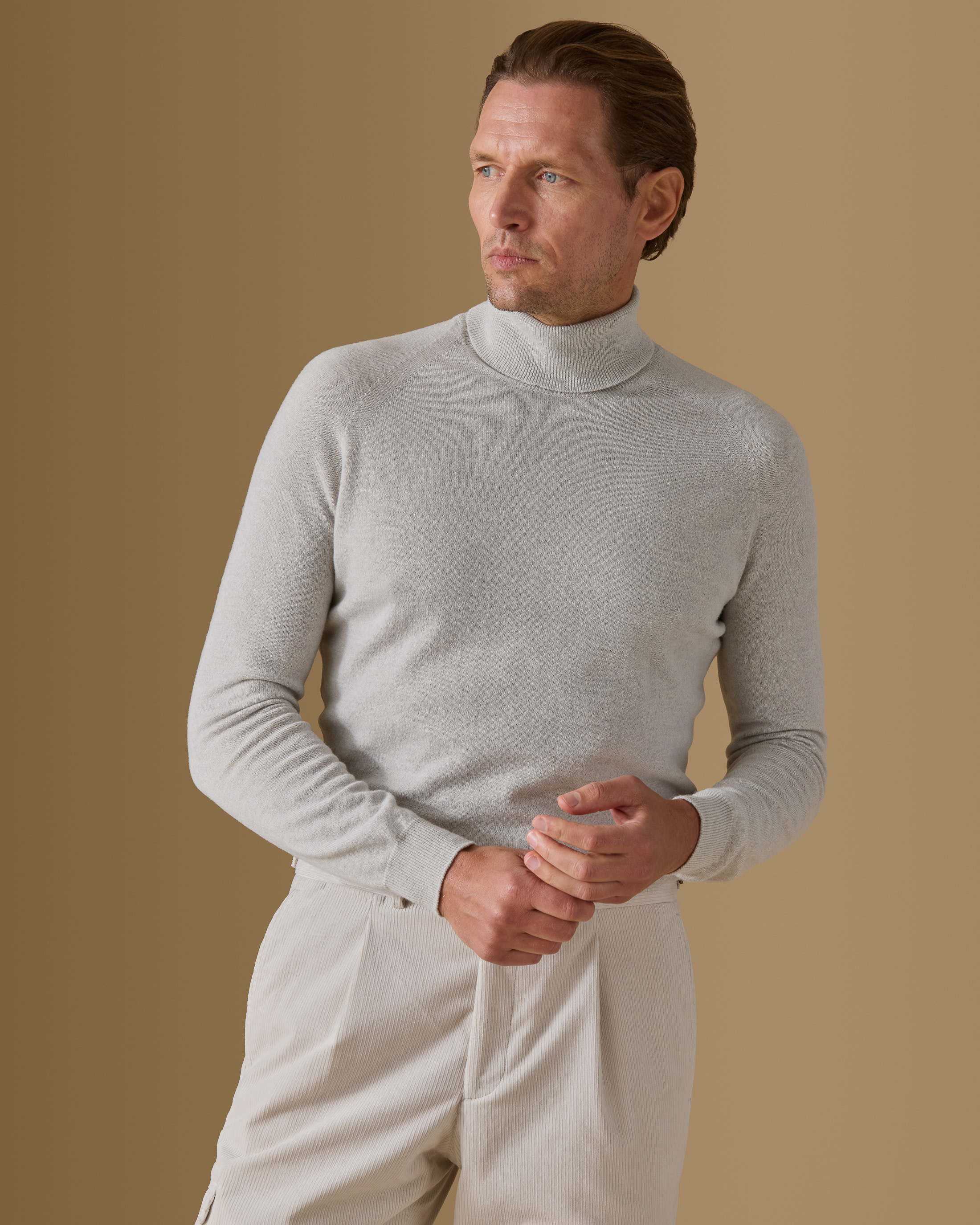 Silver-Gray-Wool-Cashmere-Turtle-Neck-Knit-MKC1101-custom-knitwear, view 4 - Atelier Munro