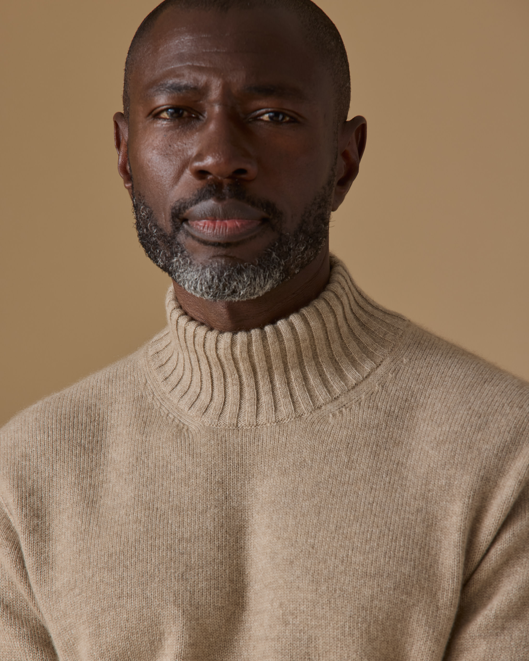 Desert-Beige-Cashmere-Mock-Neck-Knit-MKC1177-custom-knitwear, view 5 - Atelier Munro