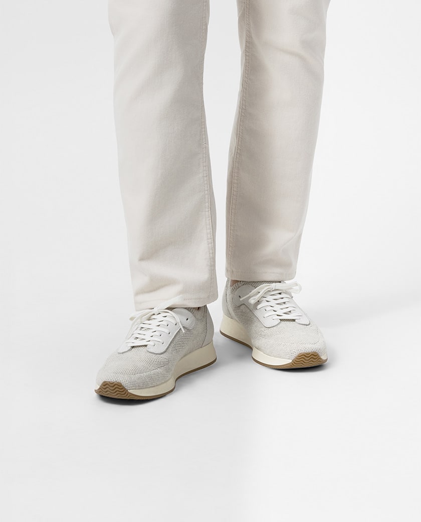 Light Gray Knit Runner