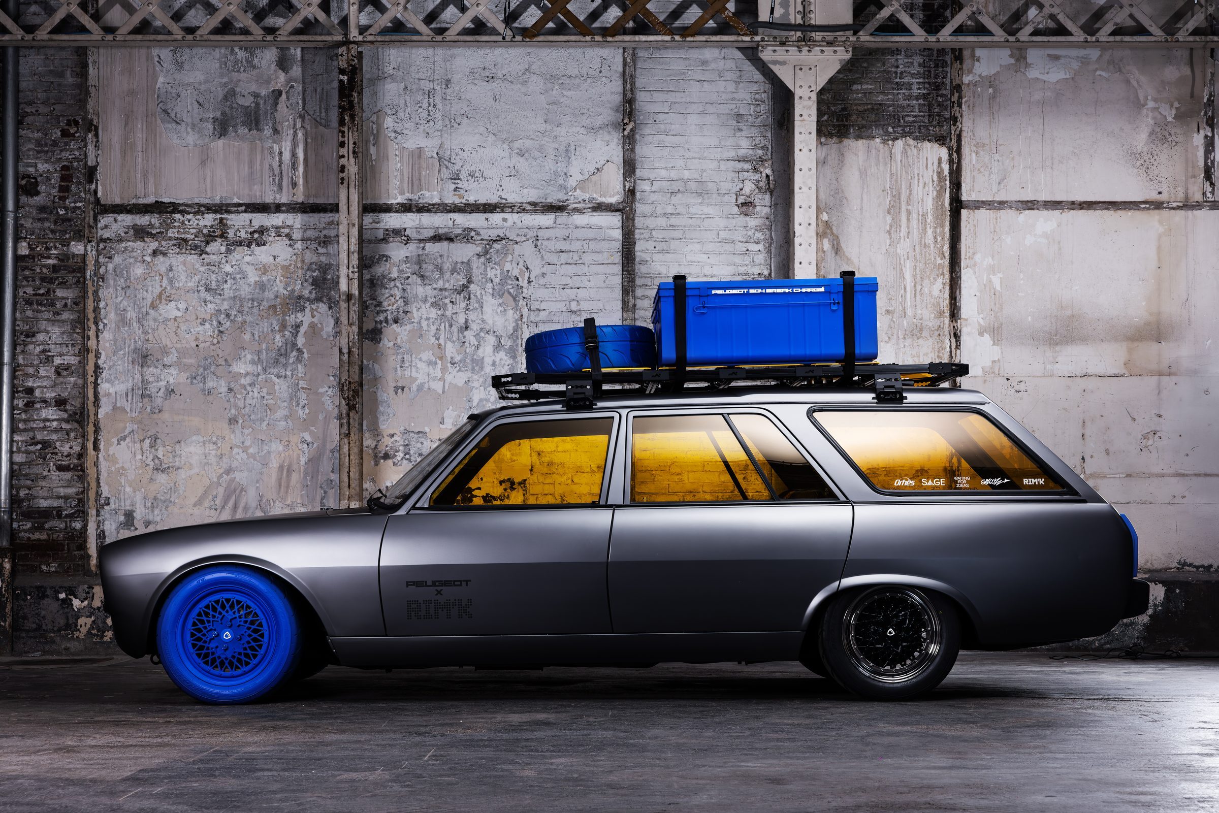 Peugeot 504 Break — ambiance patrimoine