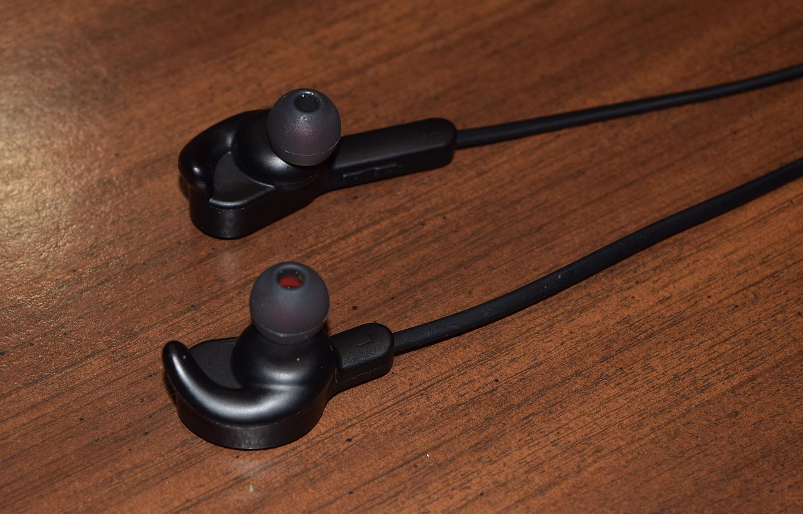 Cheap Bluetooth Earbuds