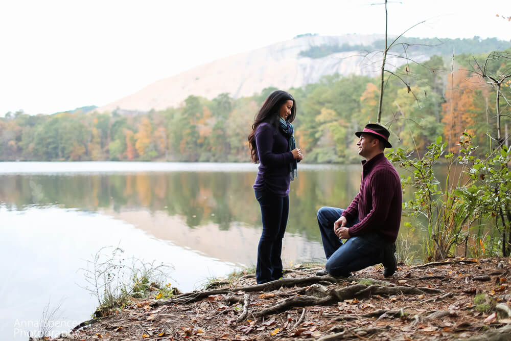 Stone Mountain Park is perfect for those who love nature and breathtaking views.