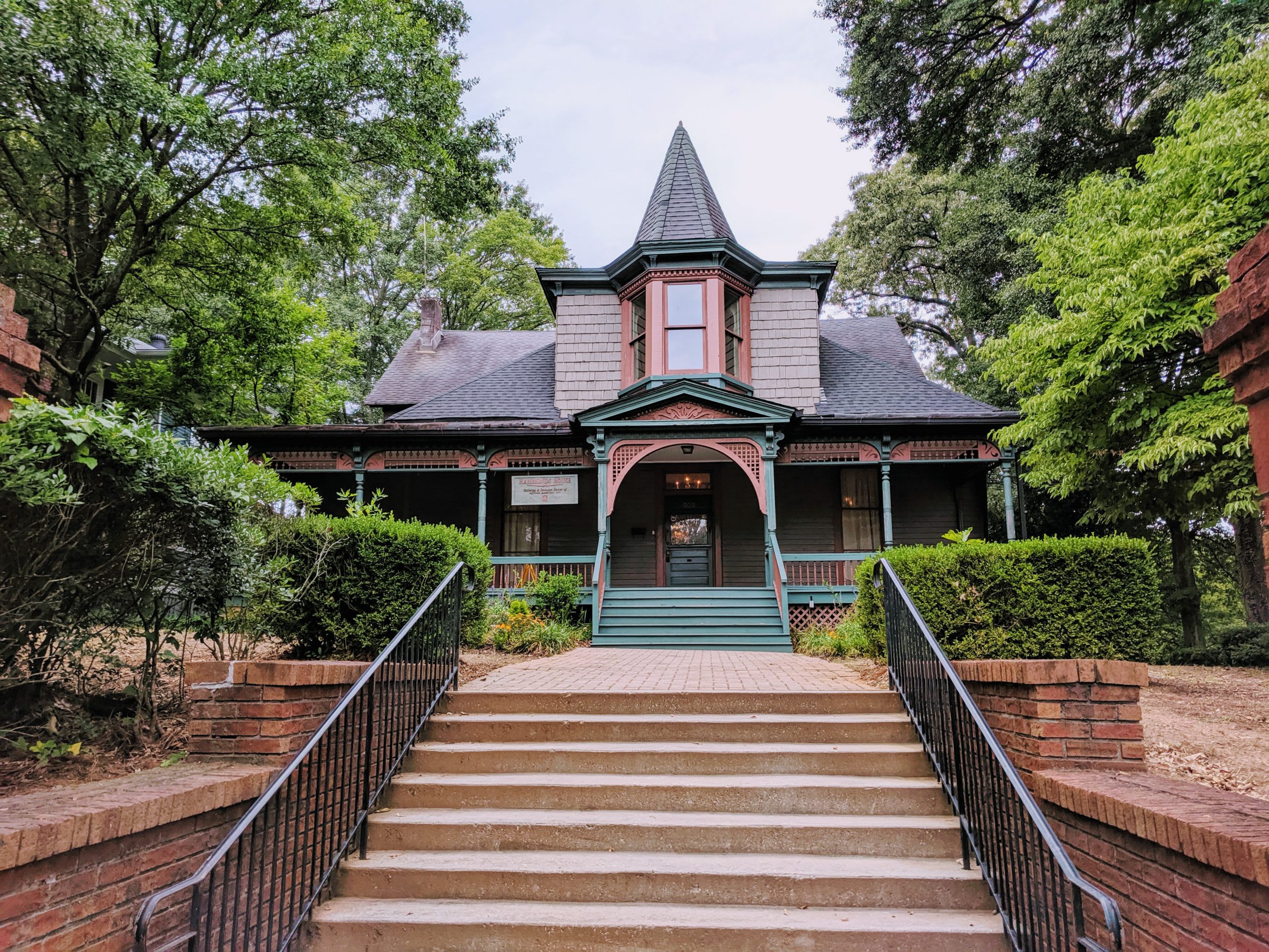 Hammonds House Visitor's Guide Tour Atlanta's History Discover Atlanta