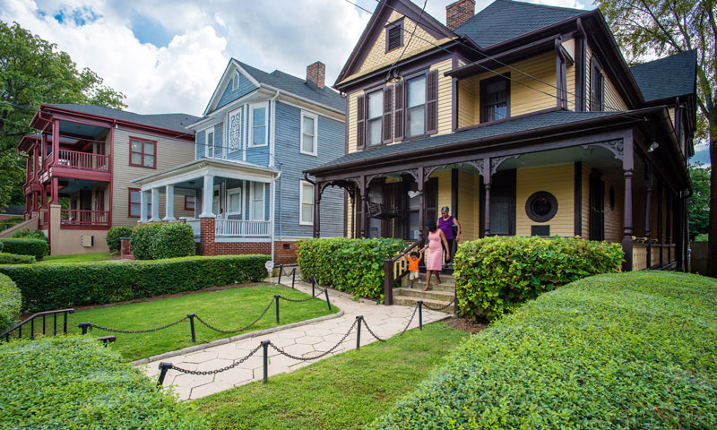 image of Martin Luther King Jr. birth home in atlanta ga