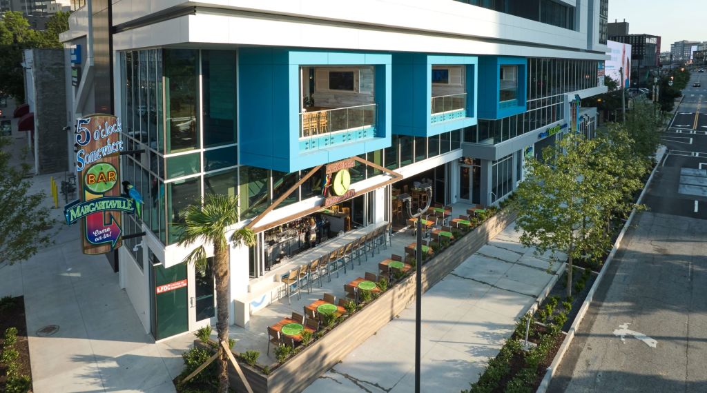 It's 5 o'clock in Atlanta with this new Margaritaville location