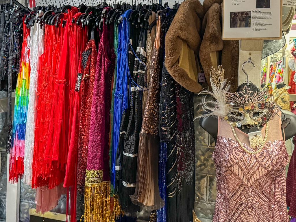 Halloween costumes at vintage halloween store in atlanta. Outfits for halloween and spooky season in Atlanta from Psycho Sisters in Little 5 points.
