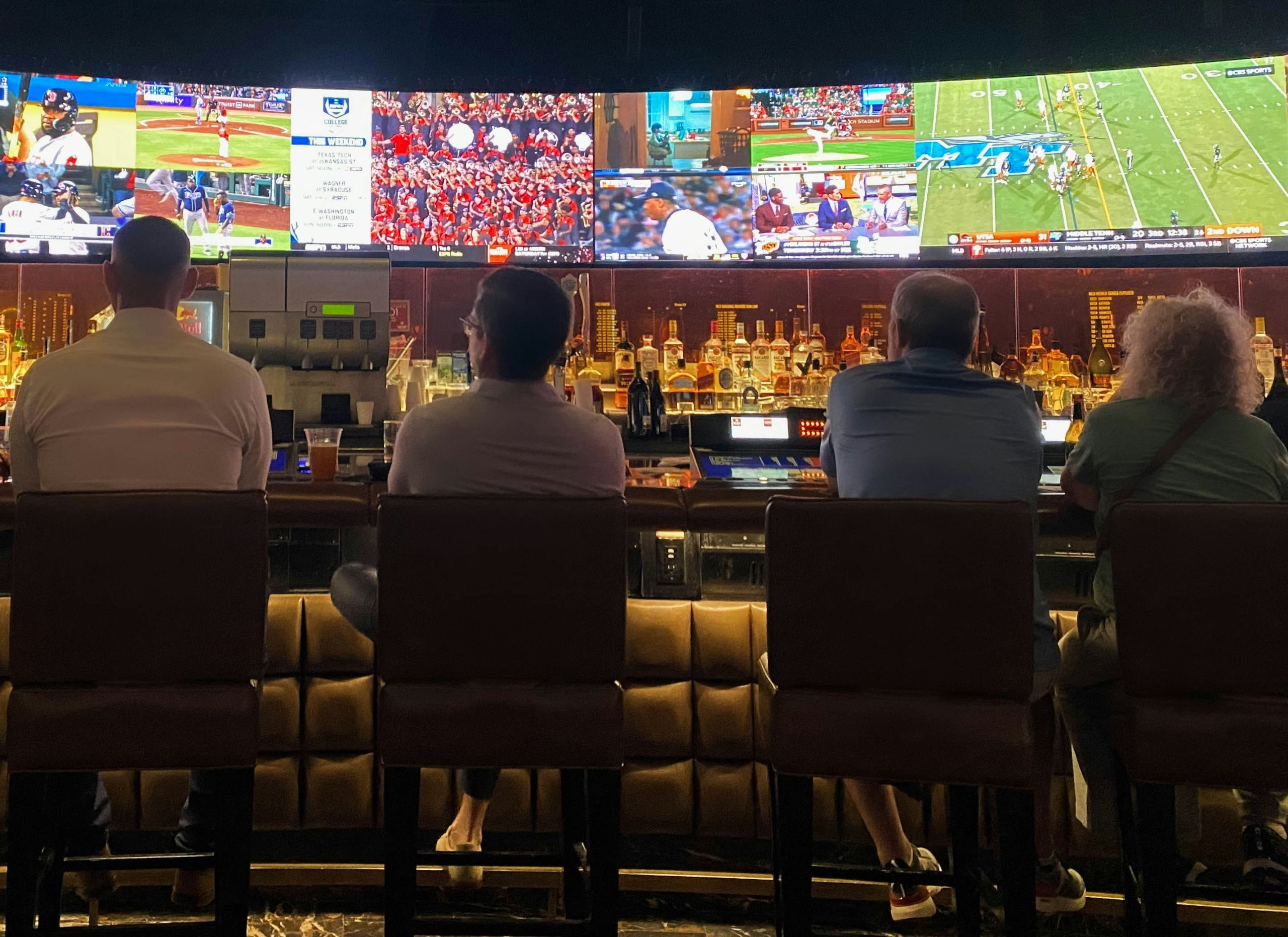 image of the perfect bars to watch college football in atlanta