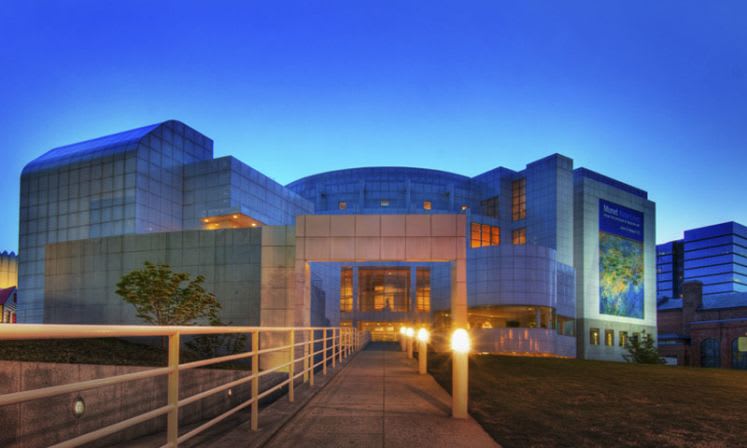 Visit the High Museum of Art, one of the top places to visit in Atlanta