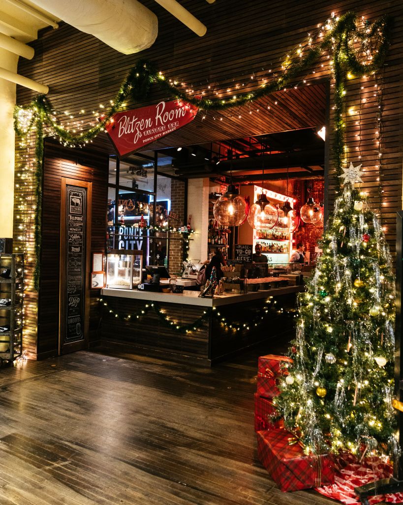 Best Christmas PopUp Bars in Atlanta for Festive Holiday Fun