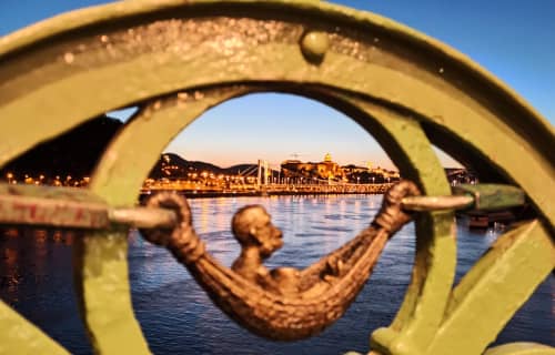 Mini Statue of Mihály Kolodko