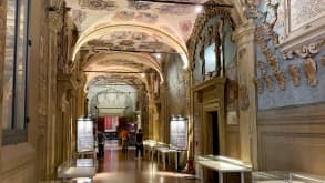 Bologna - A weekend getaway with my best friend - Biblioteca Comunale dell'Archiginnasio