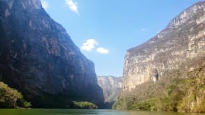 Tuxtla Gutiérrez - Canyon, Waterfalls - null