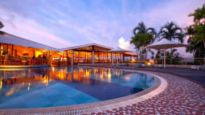 Port Moresby - Arrive in Port Moresby - Airways Hotel - pool